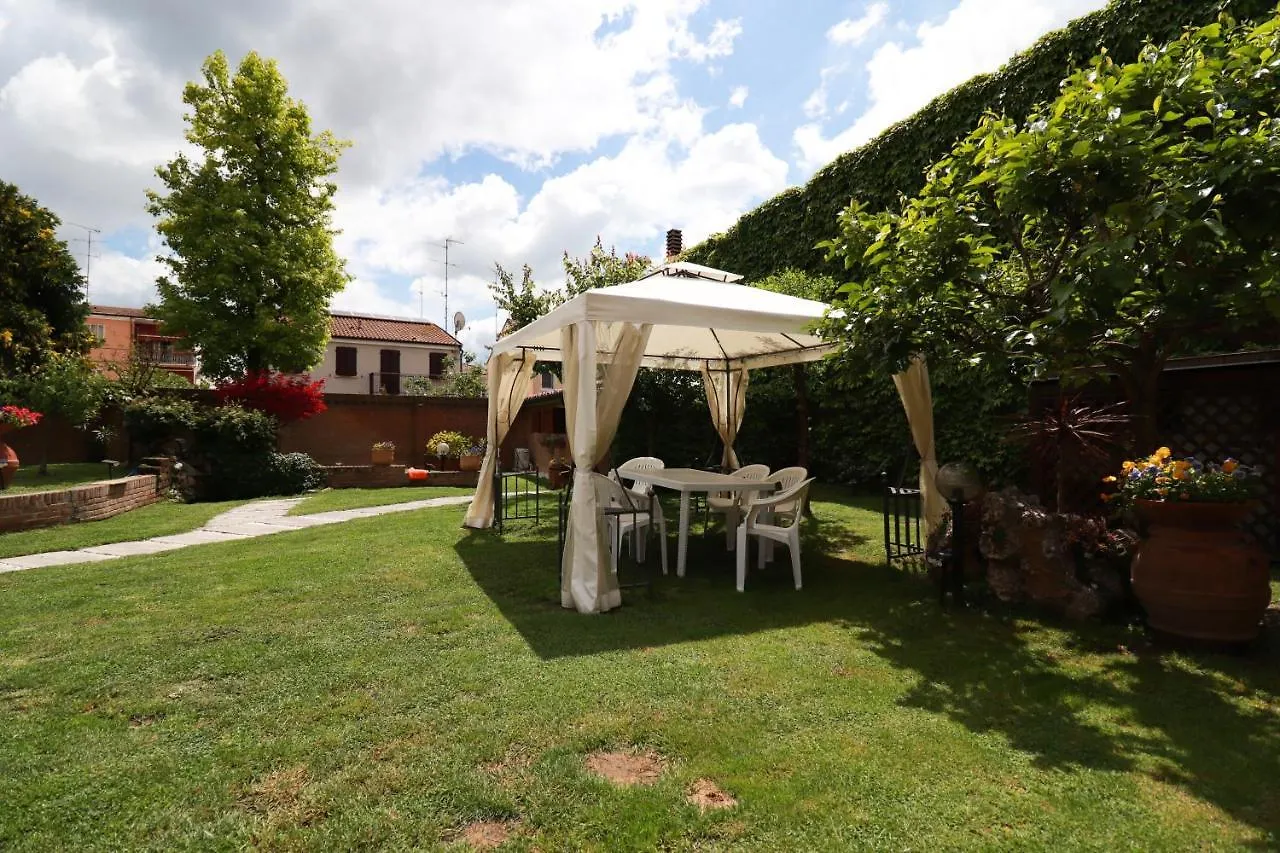Villa Oasi Ferrara Italien