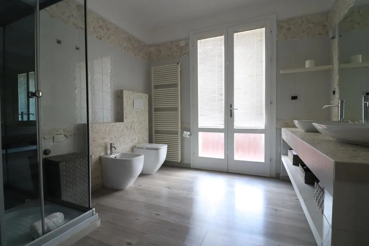 Villa Oasi Ferrara Italien